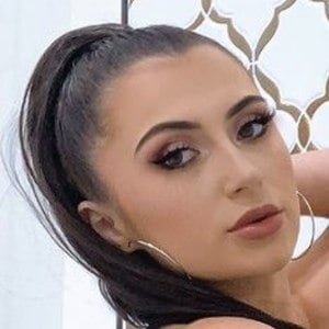 Stasiavuu, 27 (Estrella de Instagram)