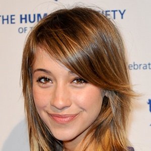 Stella Maeve, 35 (电视女演员)