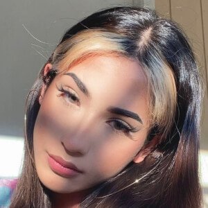 Stella Menino, 21 (TikTok Star)