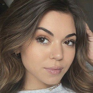 Steph Pappas, 25 (YouTube Star)
