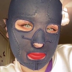 Stephanie Coral Browitt, 29 (Estrella de TikTok)