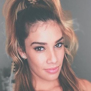 Stephanie González, 34 (Реальная звезда)