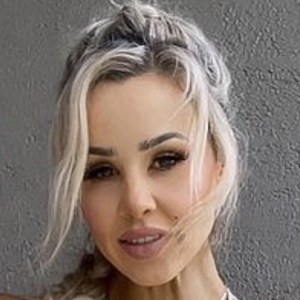 Stephanie Sanzo, 38 (Instagram Star)