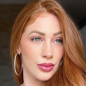 Stephany Fiorini, 30 (Instagram Star)