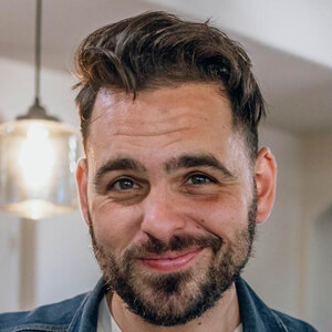 Stephen Miller image 1