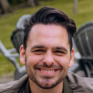 Stephen Miller image 4
