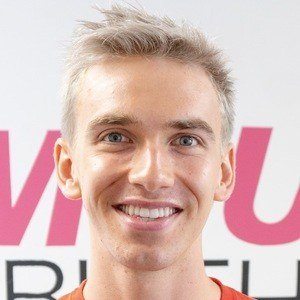 Stephen Sharer image 8