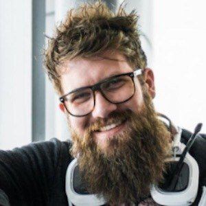 Sterling Toth, 37 (Звезда Youtube)