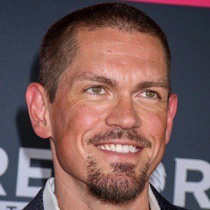 Steve Howey image 4