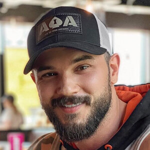 Steven Blades image 11