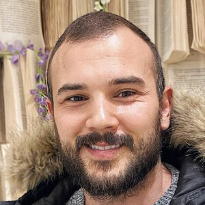 Steven Blades image 14