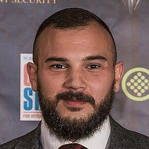 Steven Blades image 3