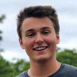 Stone Martin, 26 (Реальная звезда)