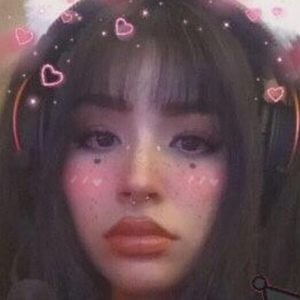 Strawbys (Twitch Star) - Age, Birthday, Bio, Facts, Family, Net Worth