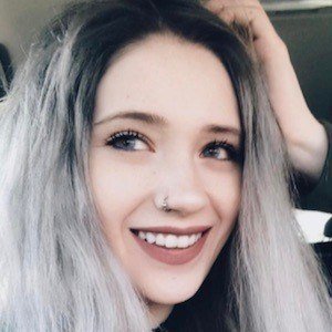 Sude Cinar, 30 (YouTube明星)