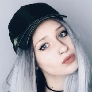 Sude Cinar, 30 (YouTube Star)