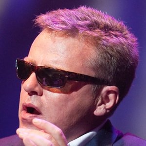 Suggs, 64 (Cantante pop)