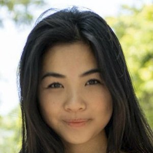 Suki Luser, 32 (Instagram Star)