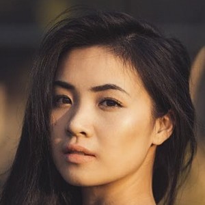 Suki Luser, 32 (Star d'Instagram)