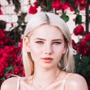 Summer Ferguson image 7