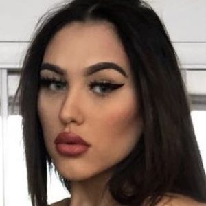 Summer Santana image 3