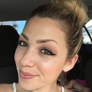 Sunkissed Mama, 31 (YouTube Star)