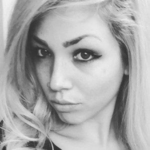 Sunkissed Mama, 31 (YouTube明星)