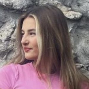 Sunni Corson, 22 (TikTok Star)