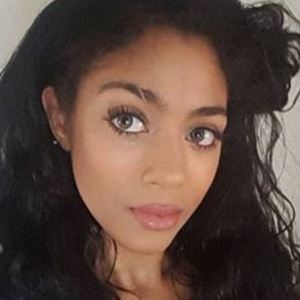 Sunpi, 30 (YouTube-ster)