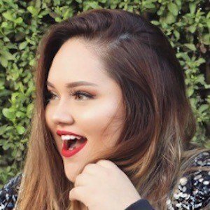 Susan Prieto, 32 (世界音樂歌手)