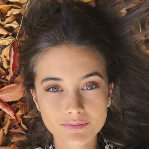 Suzie Marachet image 10