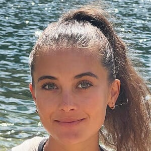 Suzie Marachet image 7