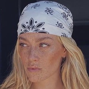 Swantje Paulina, 29 (Instagram Star)