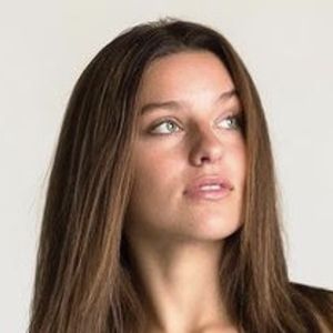 Sydney Cope, 23 (TV Actress)