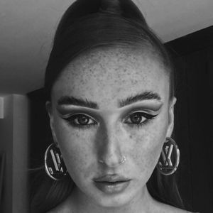 Sydney Isitt-Ager, 26 (Movie Actress)