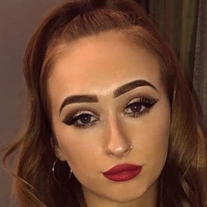 Sydney Isitt-Ager, 26 (电影女演员)