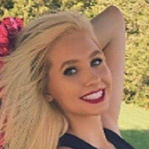 Sydney Jade, 22 (TikTok Star)