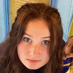 Sydney Miller, 20 (TikTok Star)