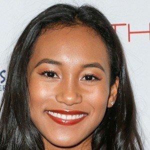 Sydney Park, 26 (TV Actress)