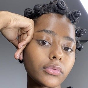 Sydney Seethal, 22 (TikTok Star)