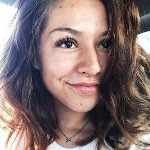 Sydnie Avery, 29 (Blogger)