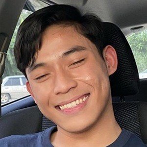 SYM, 24 (Ngôi sao Instagram)