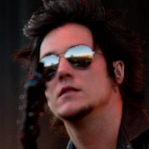 Synyster Gates, 42 (Guitarist)