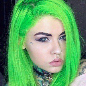 Syren Cove, 32 (YouTube Star)