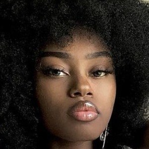 Szasistermia, 21 (TikTok Star)