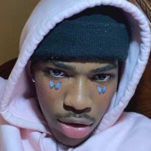 T4TheOfficial, 23 (TikTok Star)