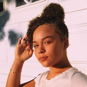 Tahani Anderson, 22 (Dancer)