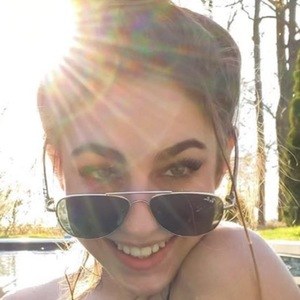 Tahlia Ellie, 21 (Instagram Star)