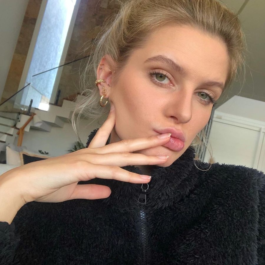 Talitha Becker, 26 (电视女演员)