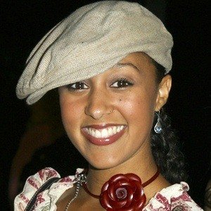 Tamera Mowry image 8